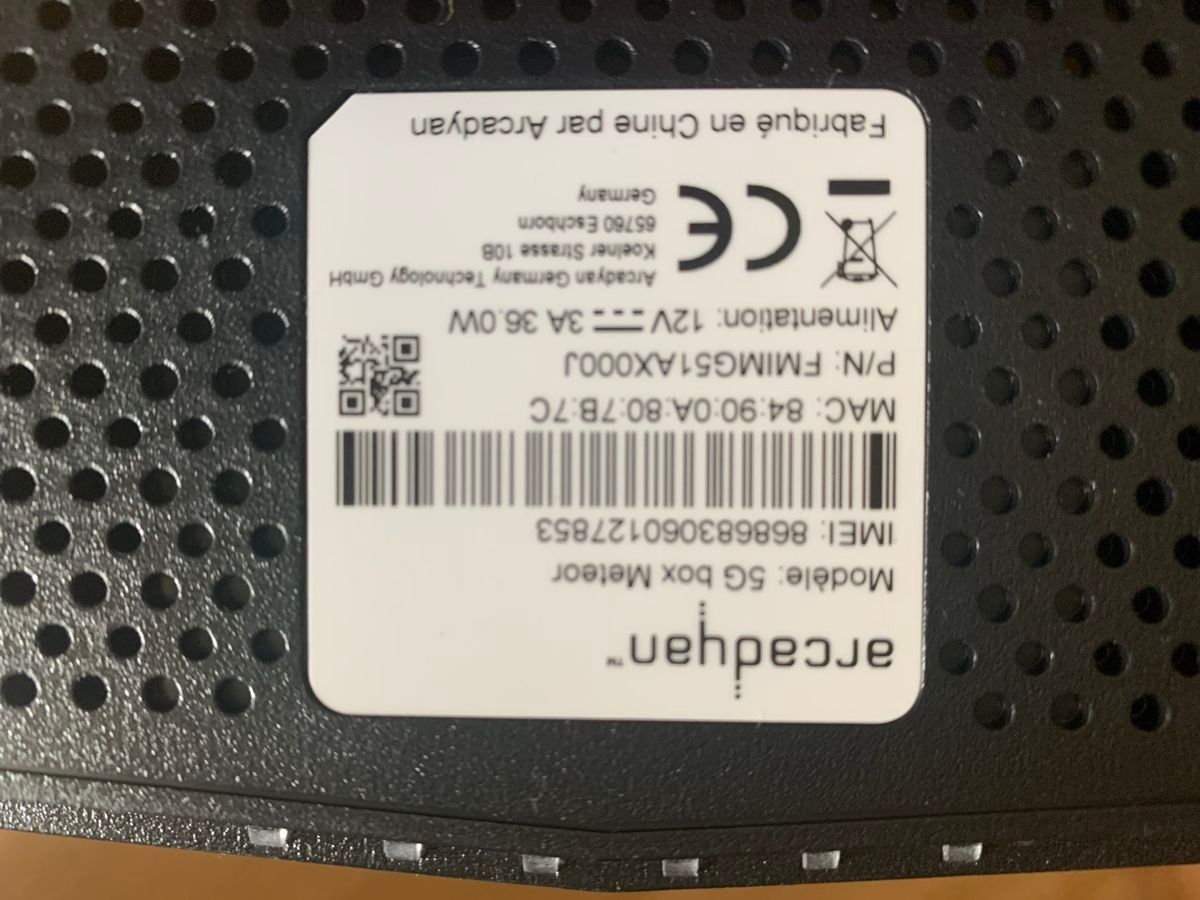 Modems & Router: Meteor 5G Router ARCADYAN – Gebraucht aus Genève von  1