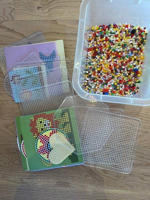 Kit bricolage: Bügelperlen / Steckperlen – Usato da Lommiswil venduto da mic_9l6j