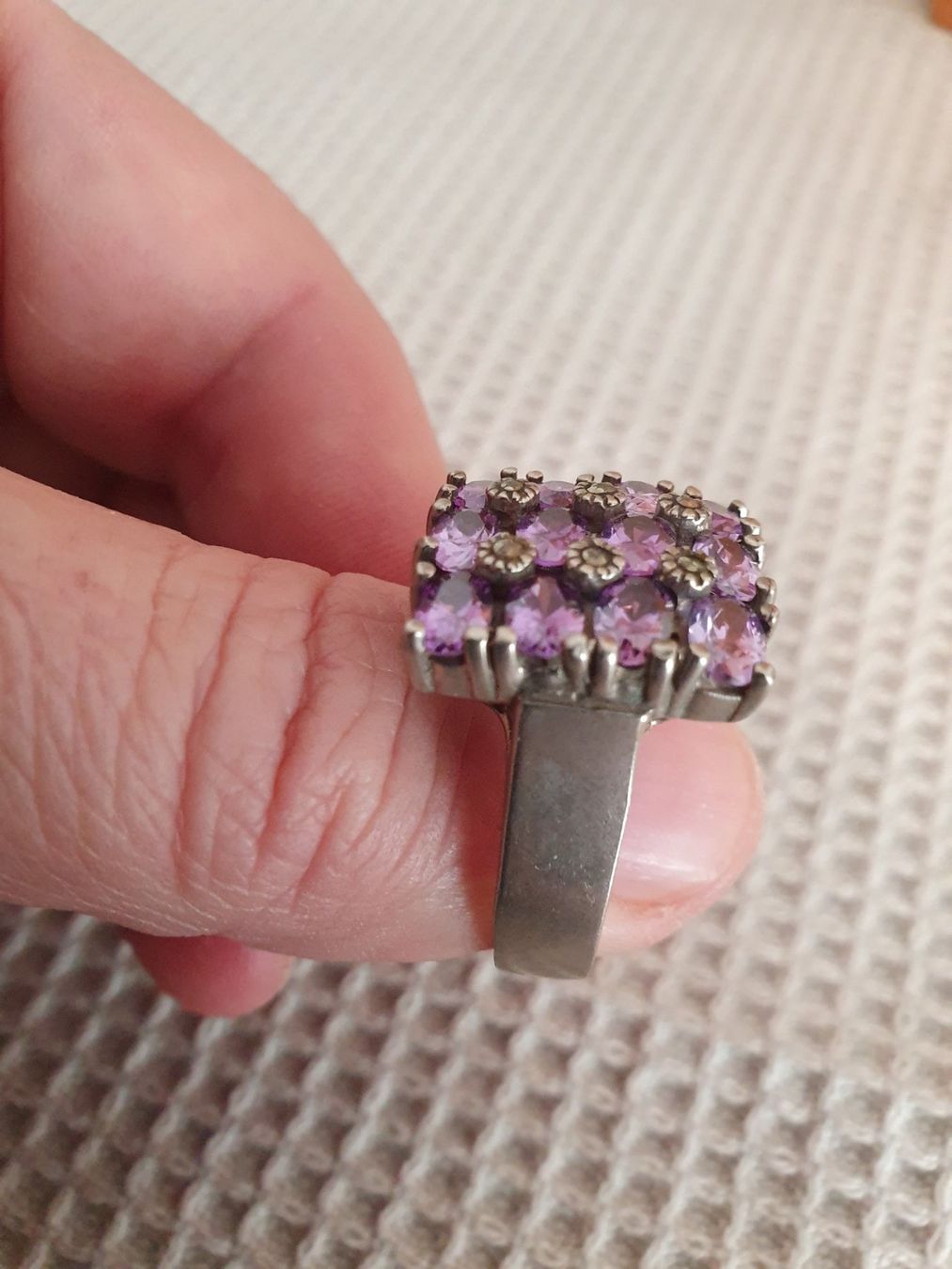 Anelli: Herrlicher Vintage Amethyst-Ring aus 925er Silber – Usato da Wohlen AG venduto da palmsprings 4