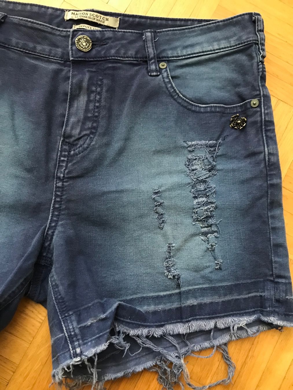 Maison Scotch Jeans: SHORT  *MAISON SCOTCH* – Usato da thonex venduto da Ktoun 2