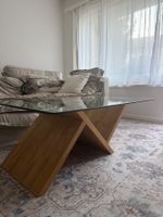 coffee table / Tisch