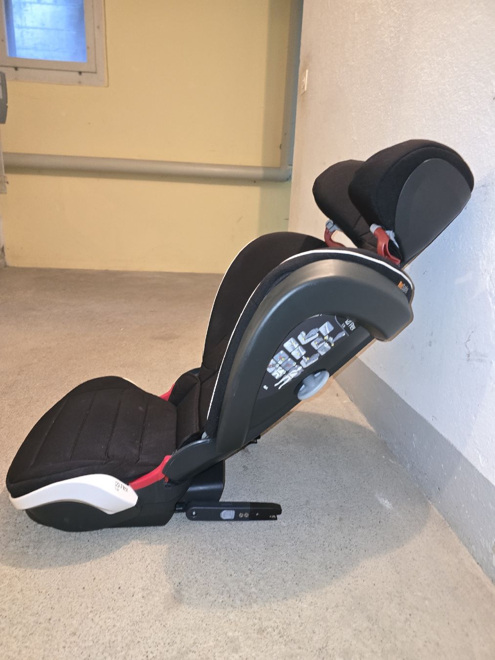 Auto-Kindersitze: BeSafe Kindersitz – Neu und originalverpackt aus Bolligen von ros_79l5 1