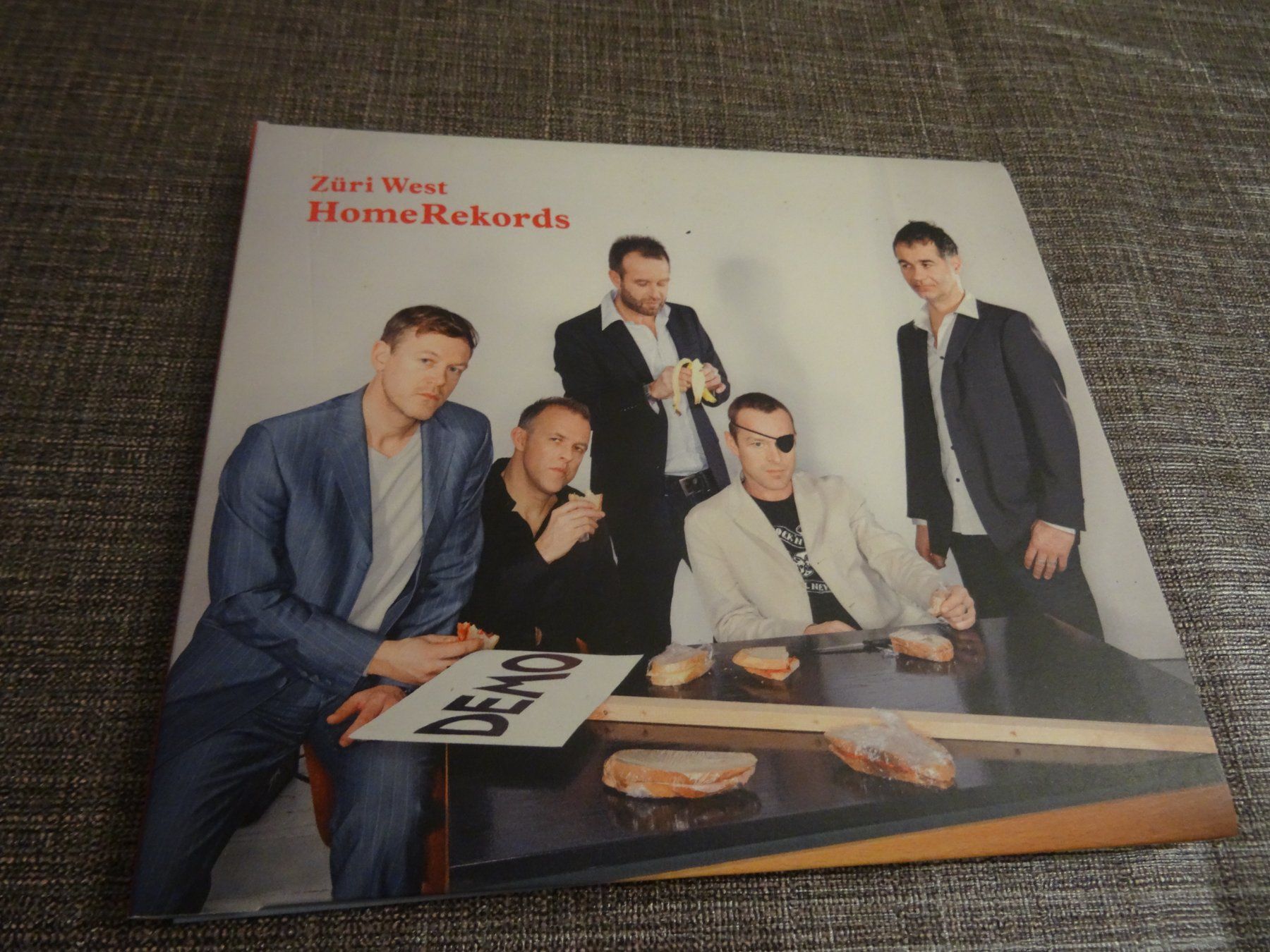 CD: Züri West HomeRekords CD – Usato da Olten venduto da Disc-Ausverkauf