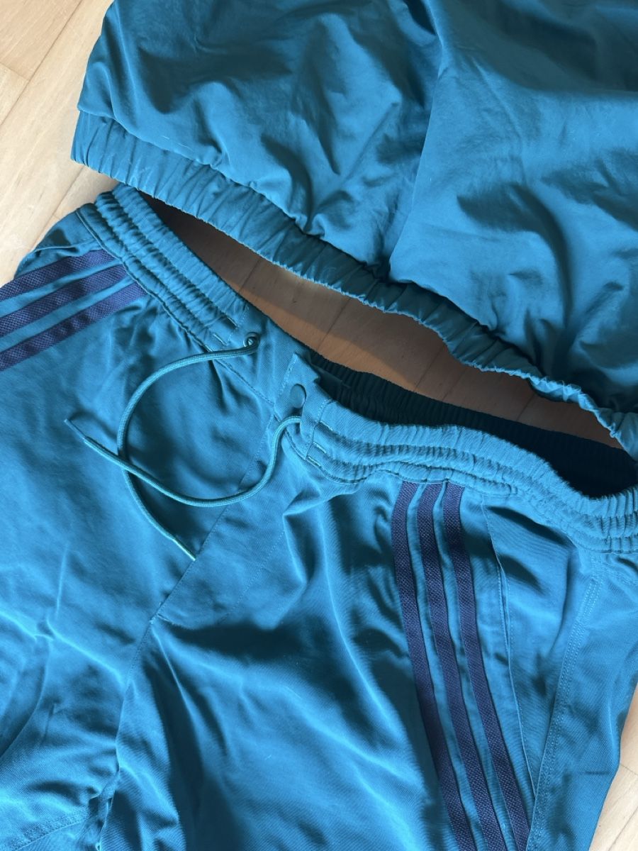 Adidas Lotti di vestiti: Original Adidas Track Suit – Nuovo (secondo la descrizione) da Rickenbach-Sulz venduto da hel_yx9y 2