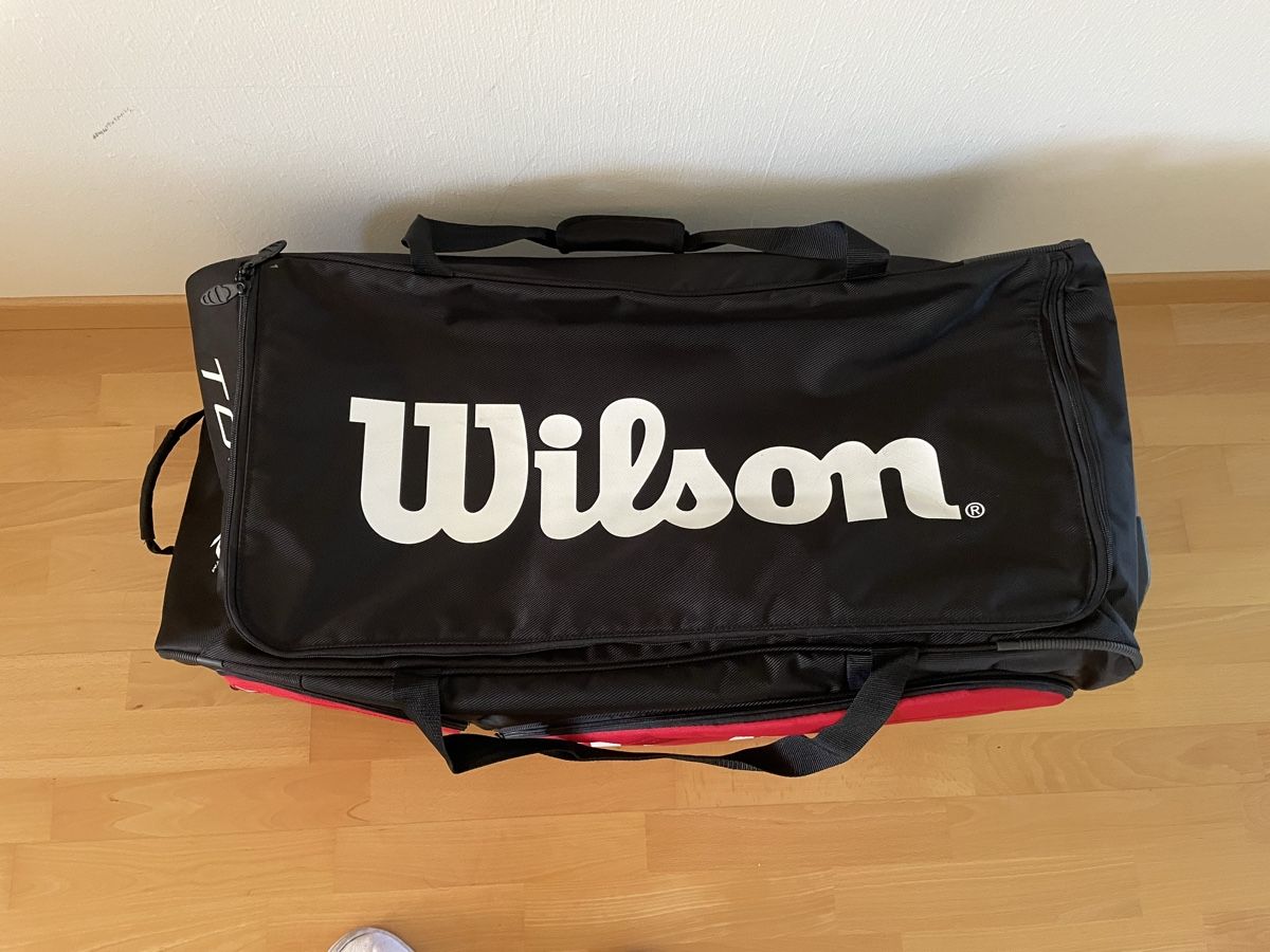 Valigie & Borse: Wilson Trolley Bag – Nuovo (secondo la descrizione) da Meilen venduto da val_tsv8 1