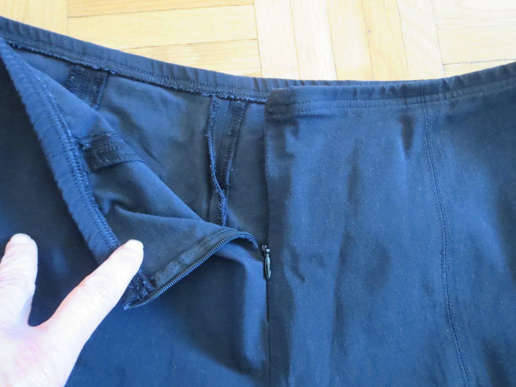 Pantaloni: Leichte Damen Hosen /Gr. 44 – Usato da Wallisellen venduto da Arvenstube 1