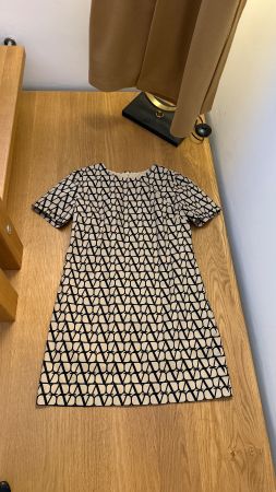 Massgefertigtes Kleid VALENTINO klassich Loro