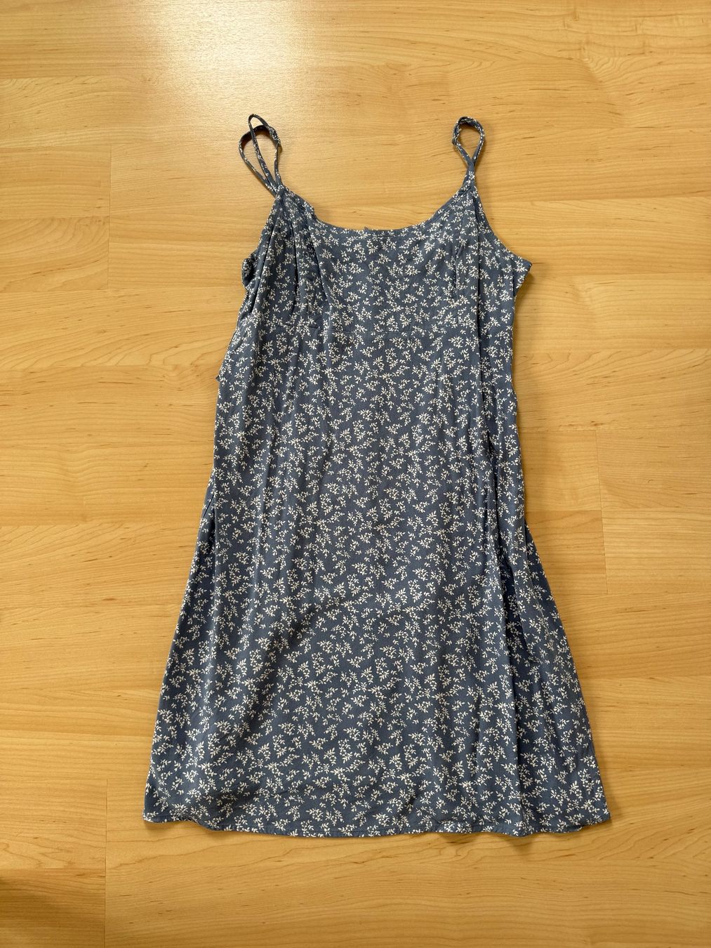Brandy Melville Vestiti: Robe d’été à fleurs Brandy Melville – Usato da Denens venduto da sar_5wlm 2