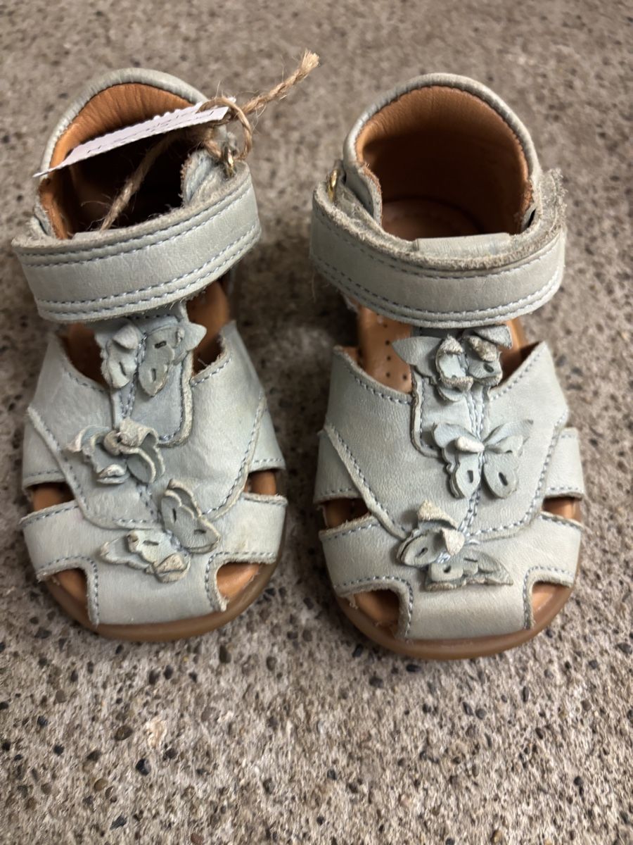 Bisgaard Scarpe per ragazze: Bisgaard Sandalen, Grösse 19 – Usato da Büren an der Aare venduto da Nikito2001 3