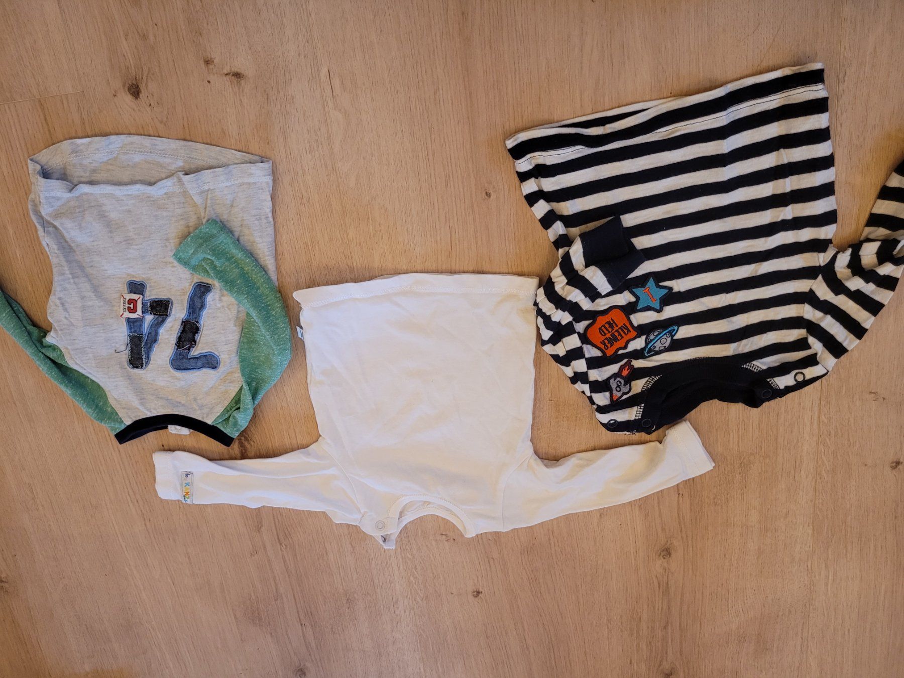 Pullover & Sweatshirts: Pullis Grösse 62 – Gebraucht aus Lupsingen von sta_wgg5
