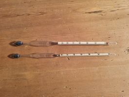 2 antike Aräometer, Spindel, Senkwaage, Hydrometer