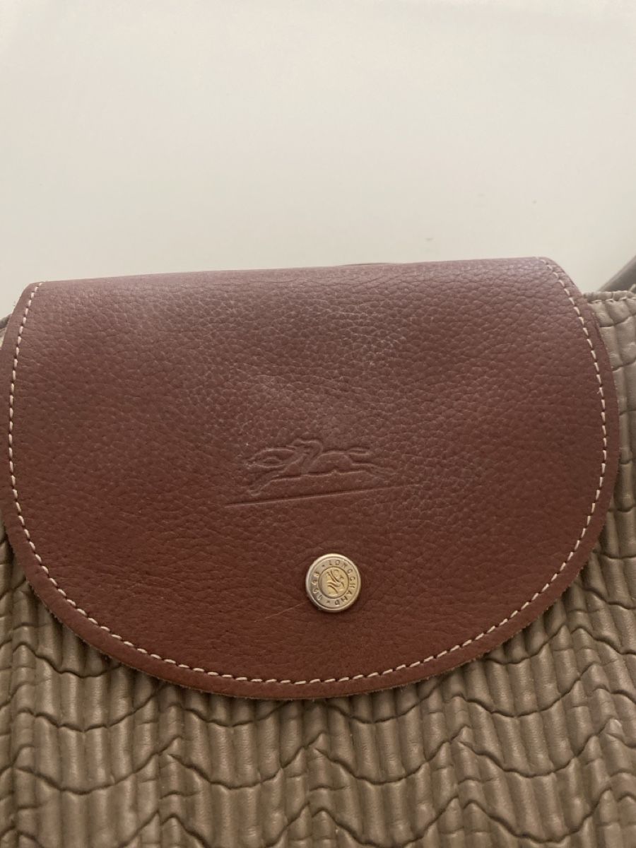 Sacs femmes: Kleine Umhängetasche  – D'occasion à Eglisau par ibag55 3