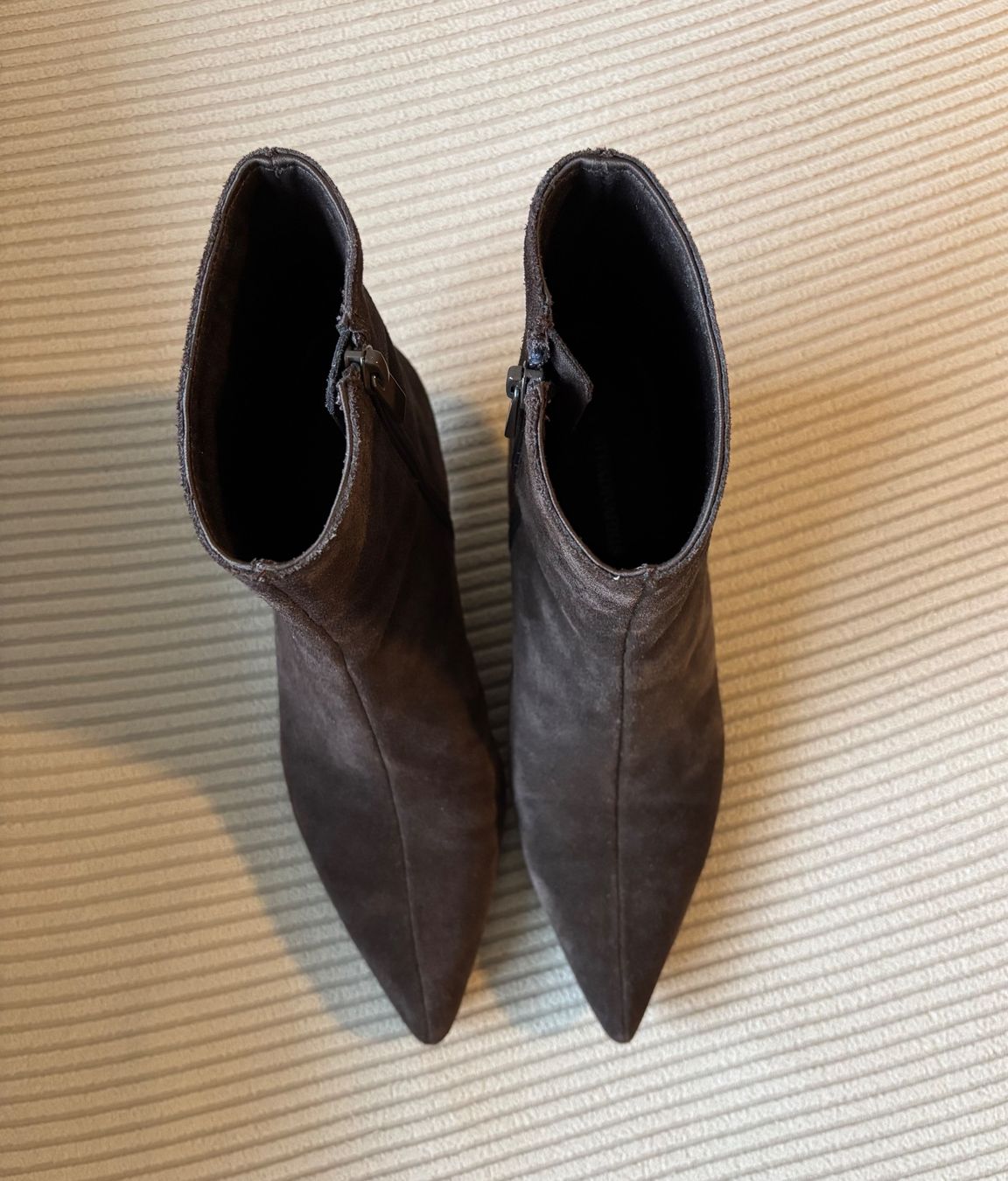 Stradivarius Chaussures femmes: Bottines en cuir – D'occasion à Neuchâtel par dum_5xby 1