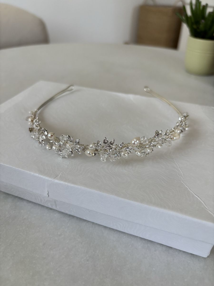 Haarschmuck: Diadem mit Perlen Hochzeit – Neu (gemäss Beschreibung) aus Wädenswil von S.ke