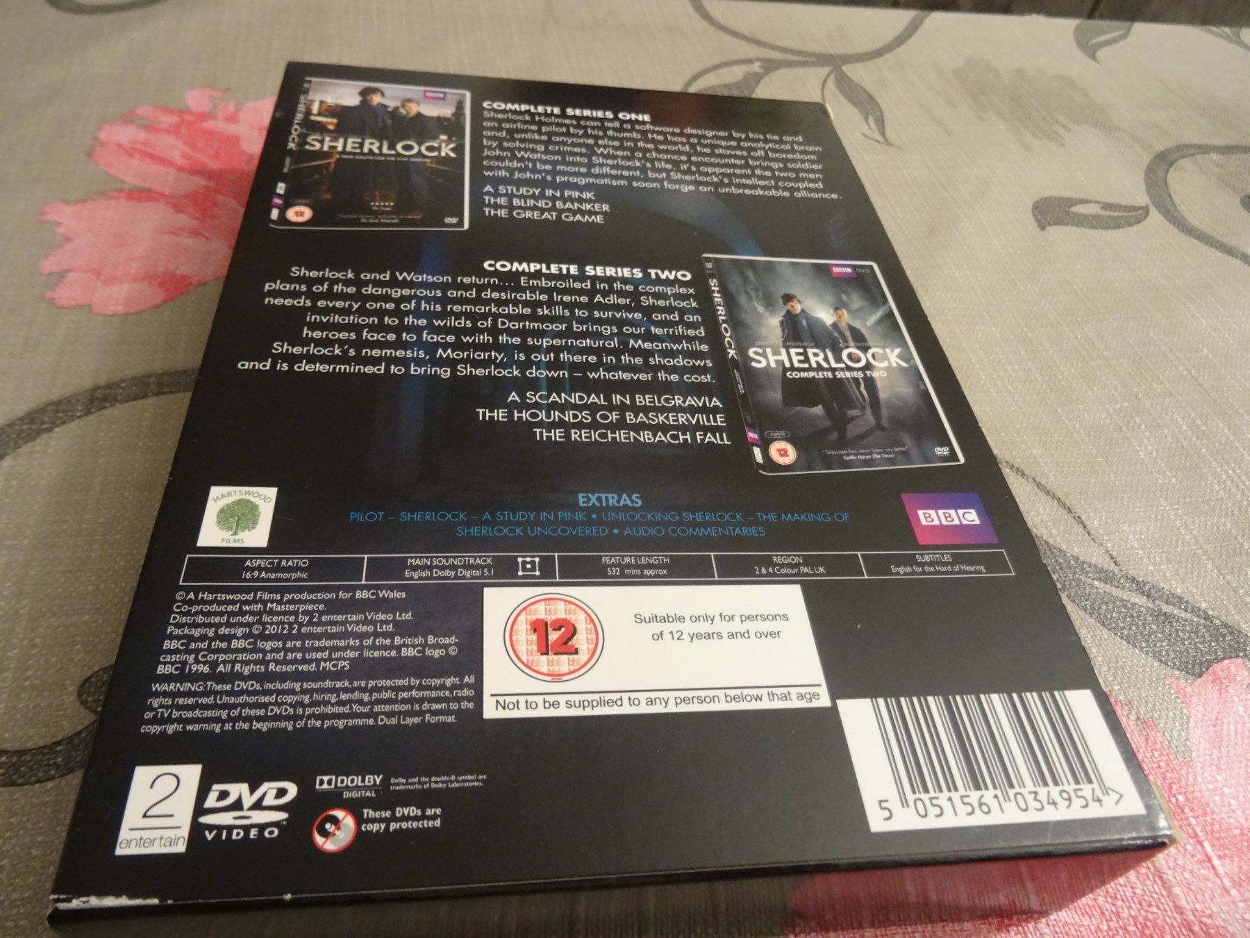 Tutti i DVDs: Sherlock - Staffel 1 & 2 - DVD ENGLISCH – Usato da Olten venduto da Disc-Ausverkauf 1