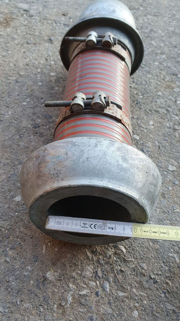 Macchine per la distribuzione dei liquami: Güllenschlauch Übergangskupplung – Usato da Siebnen venduto da Grosswis50 3