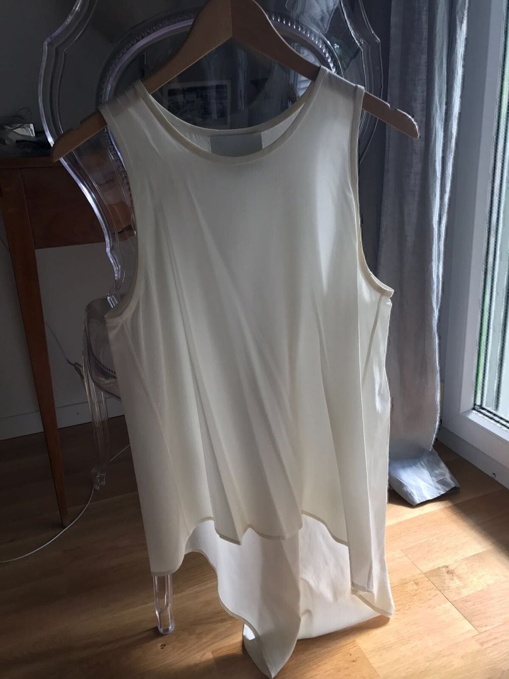 Phillip Lim Top: 3.1 Phillip Lim Silk Top – Nuovo (secondo la descrizione) da Ebmatingen venduto da dartim 1