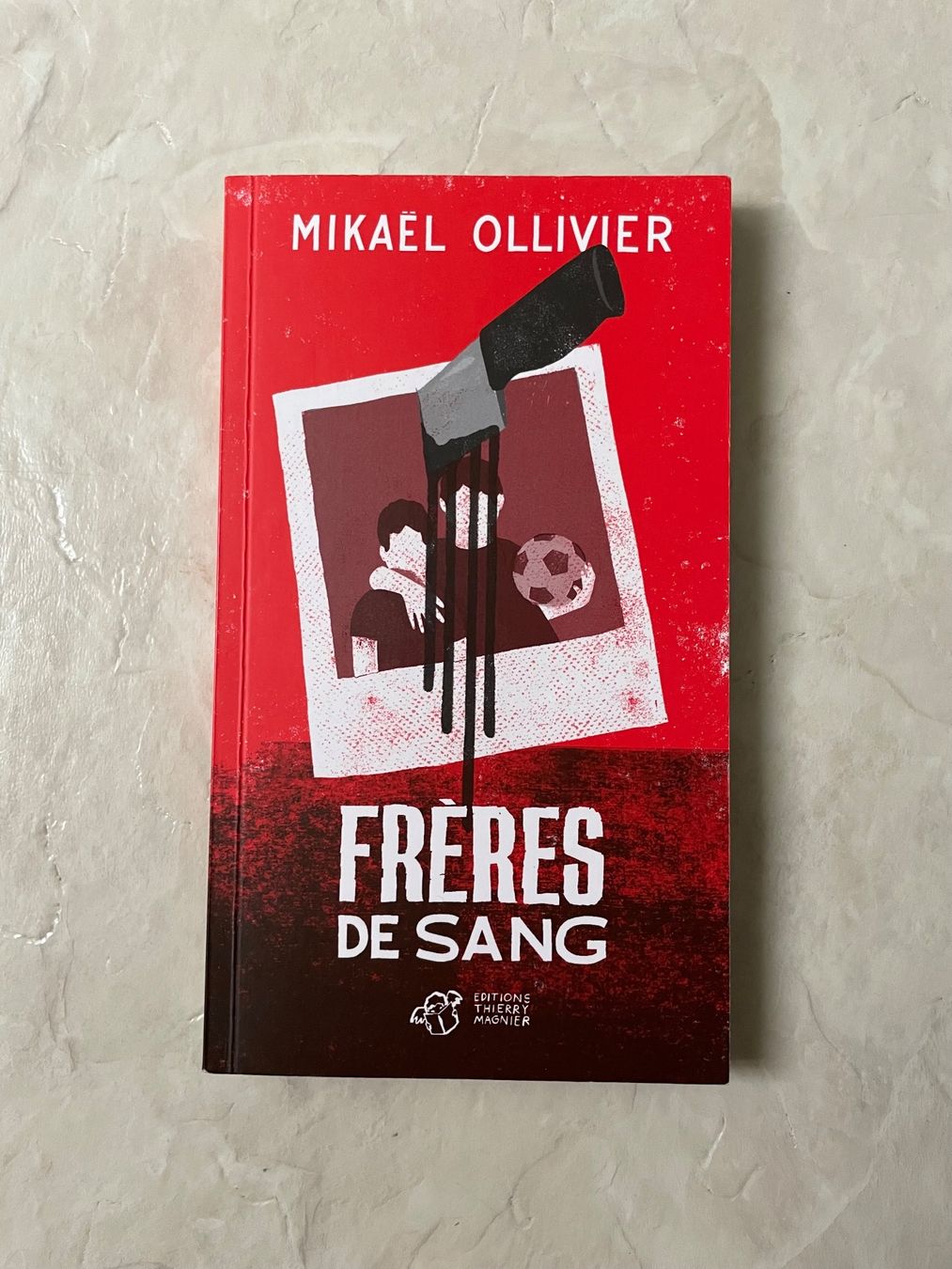 Libri: Frères de sang – Nuovo (secondo la descrizione) da Uetikon am See venduto da m1384