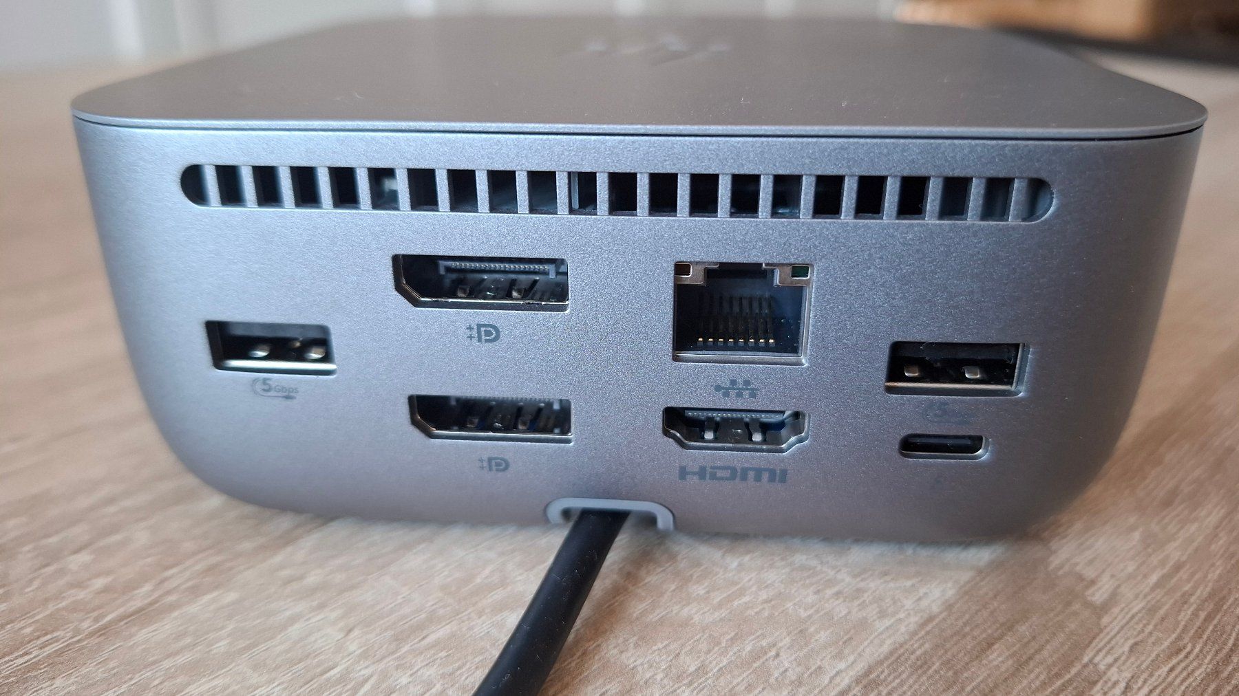 Hewlett Packard Docking station: HP Thunderbolt 4 100W G6 Dock – Usato da Lützelflüh-Goldb venduto da Procyon7.pk 4