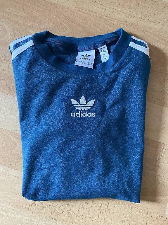 Adidas T-Shirts: Adidas Tshirt Glitzer Blau Türkis – Gebraucht aus Bern von n-dine 4