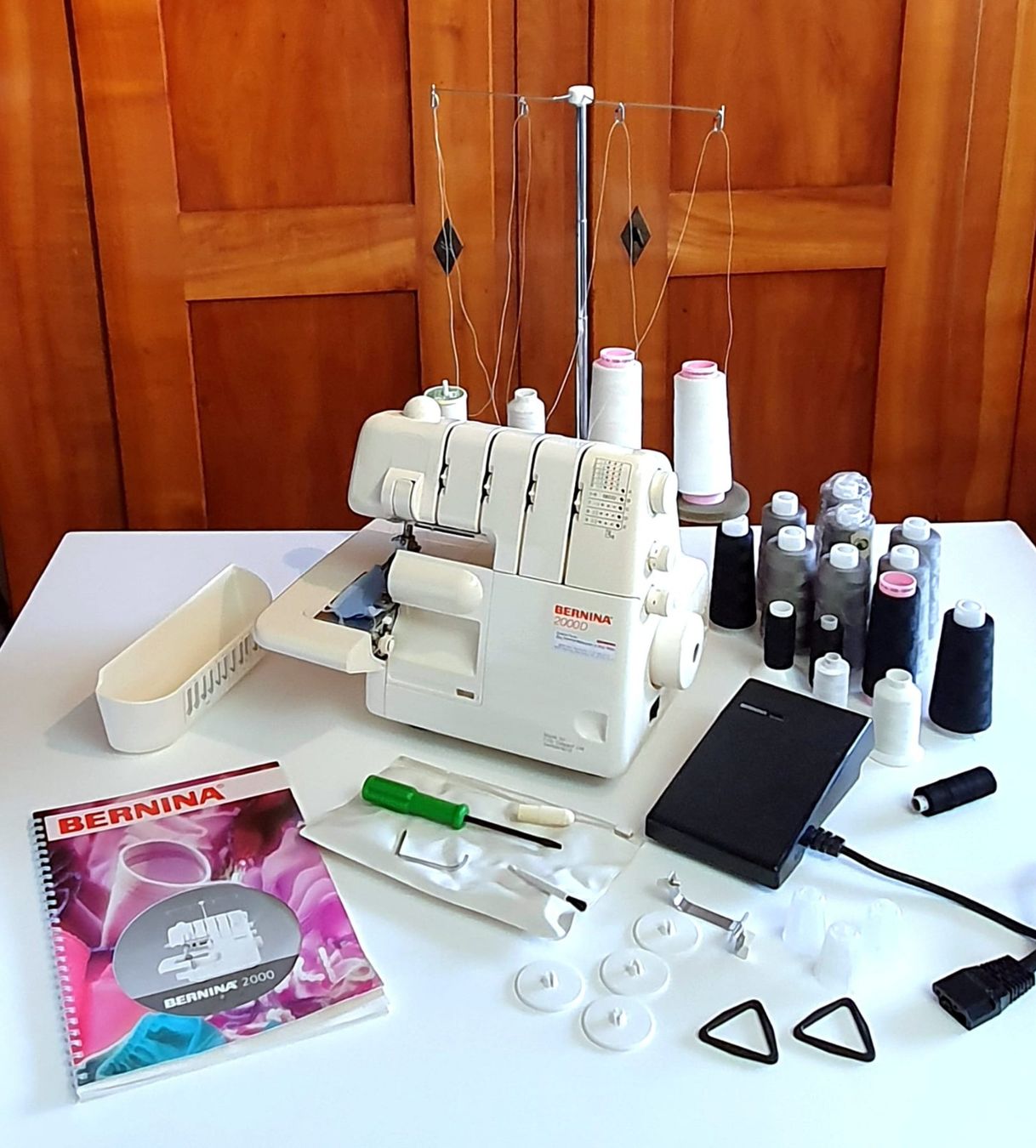 Bernina Macchine da cucire: Overlock Maschine Bernina – Usato da Wetzikon ZH venduto da Rene2006