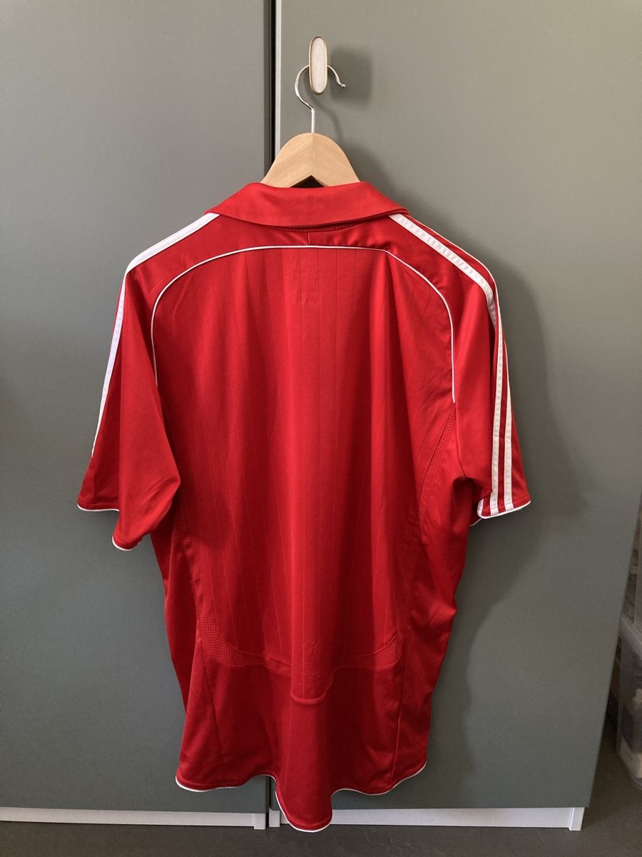 Adidas Leibchen & Hosen: Trikot Liverpool FC – Gebraucht aus Zürich von Mr.Panenka 1