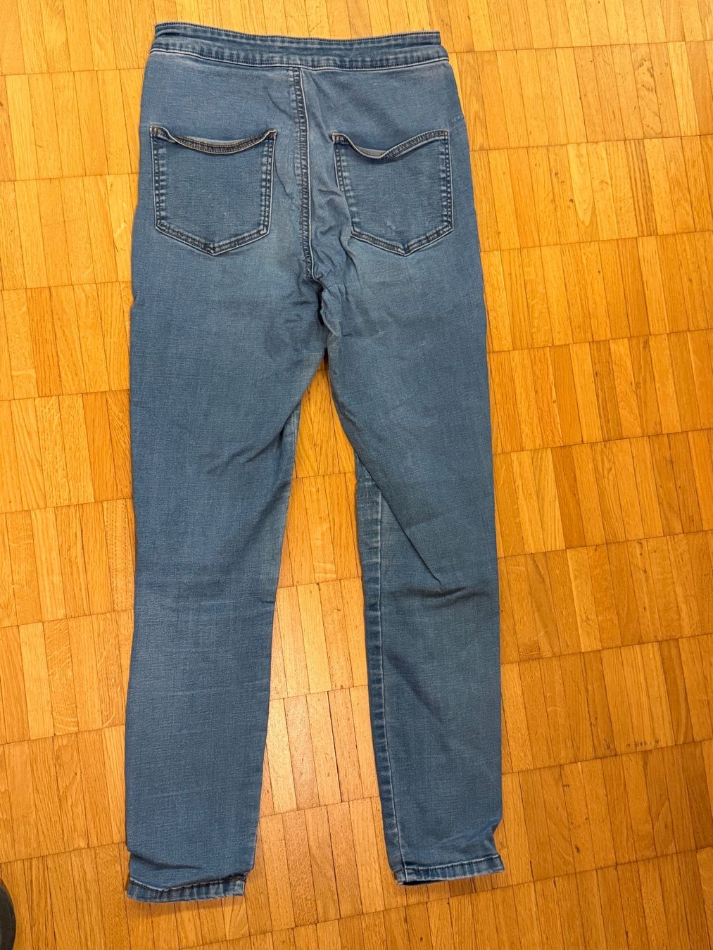 Jeans: Damen Jeans Hose Grösse 34 Blau – Usato da Hundwil venduto da Sandysan1702 1