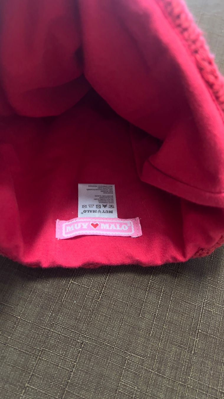 Altro abbigliamento per bambino: Mutze süss und warm – Usato da Sisseln venduto da nt.geschenkshop 5