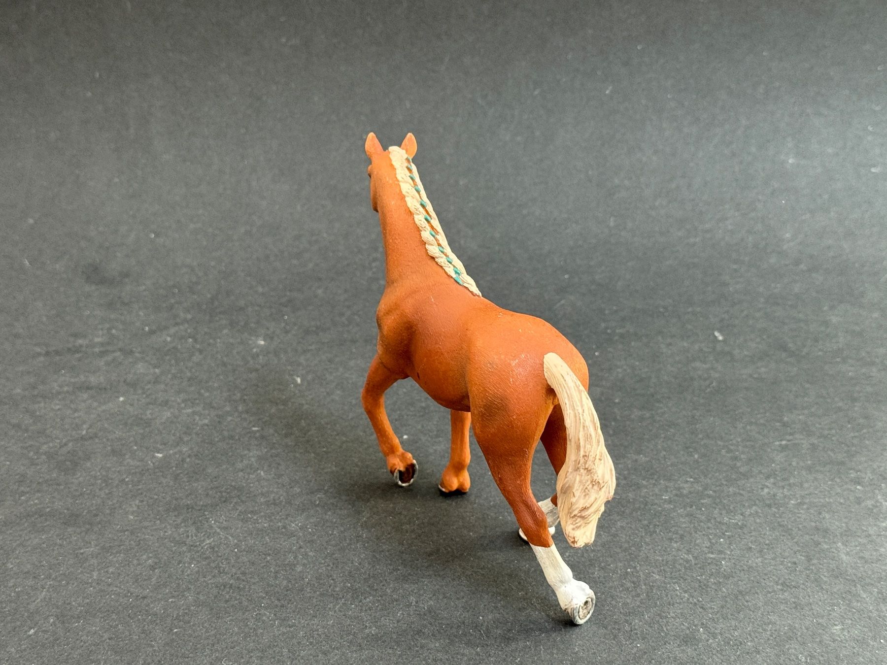 Schleich Statuette: Schleich Englisches Vollblut Stute Pferd – Usato da Ennetbaden venduto da mapa05 7