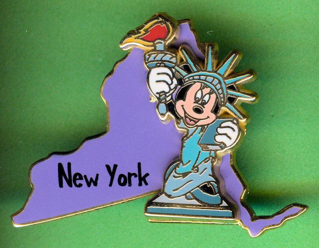 Disney Placchette & Badge: Disney   MICKEY  Staat New York – Usato da Winterthur venduto da Sammleroase