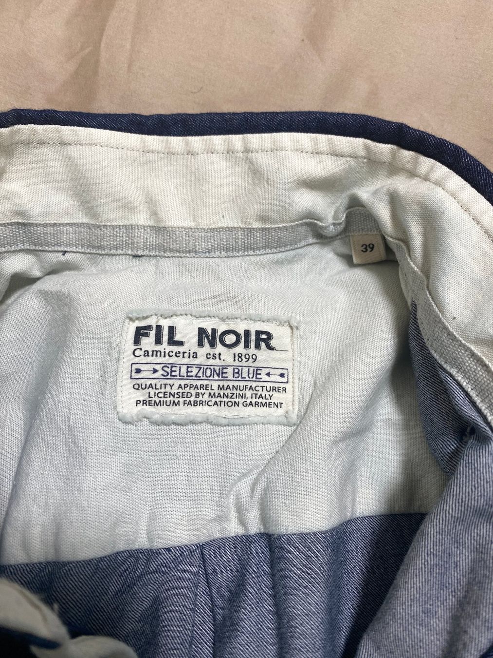 Chemises: Blue "Fil Noir" shirt – D'occasion à Vogorno par dlwlsns 1