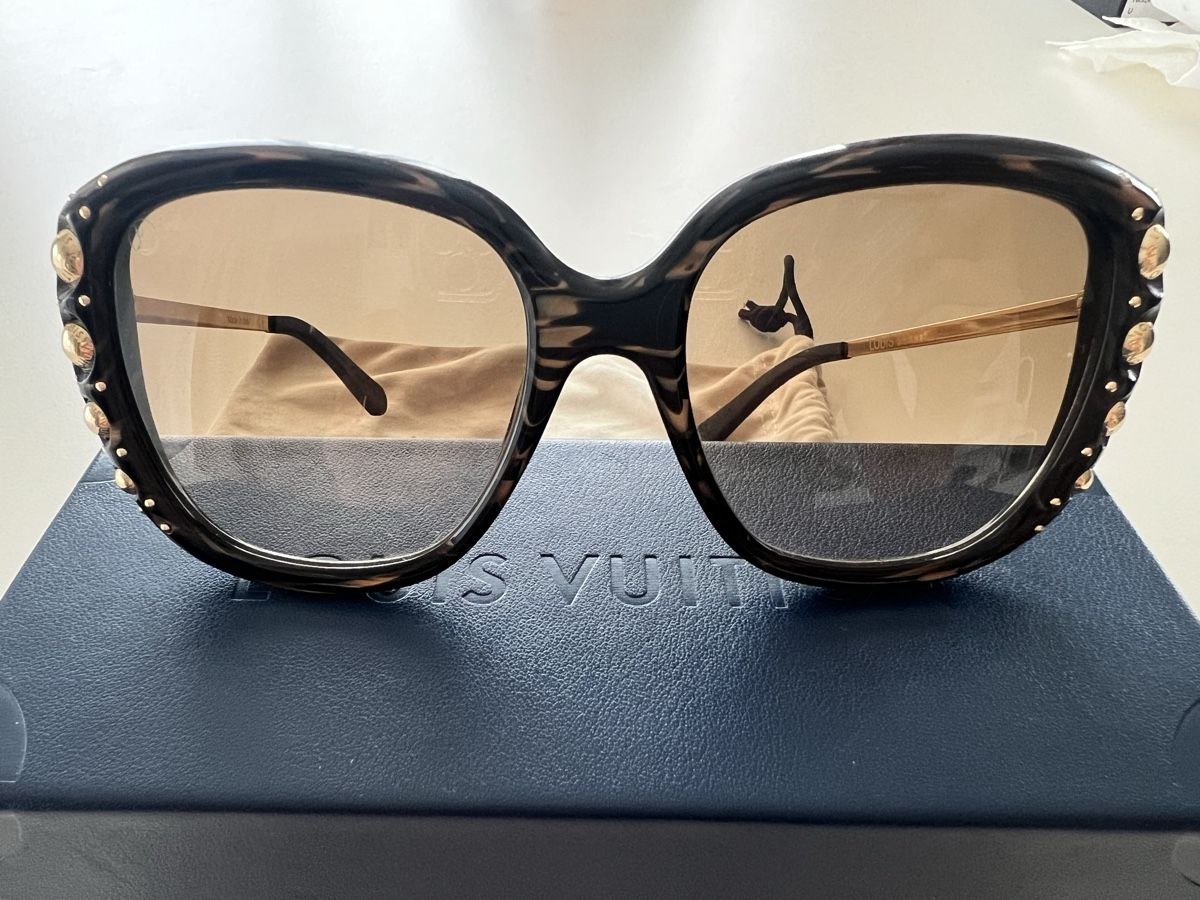 Louis Vuitton Brillen & Gläser: Louis Vuitton Sonnenbrille  – Neu (gemäss Beschreibung) aus Zürich von Lindor_236 3