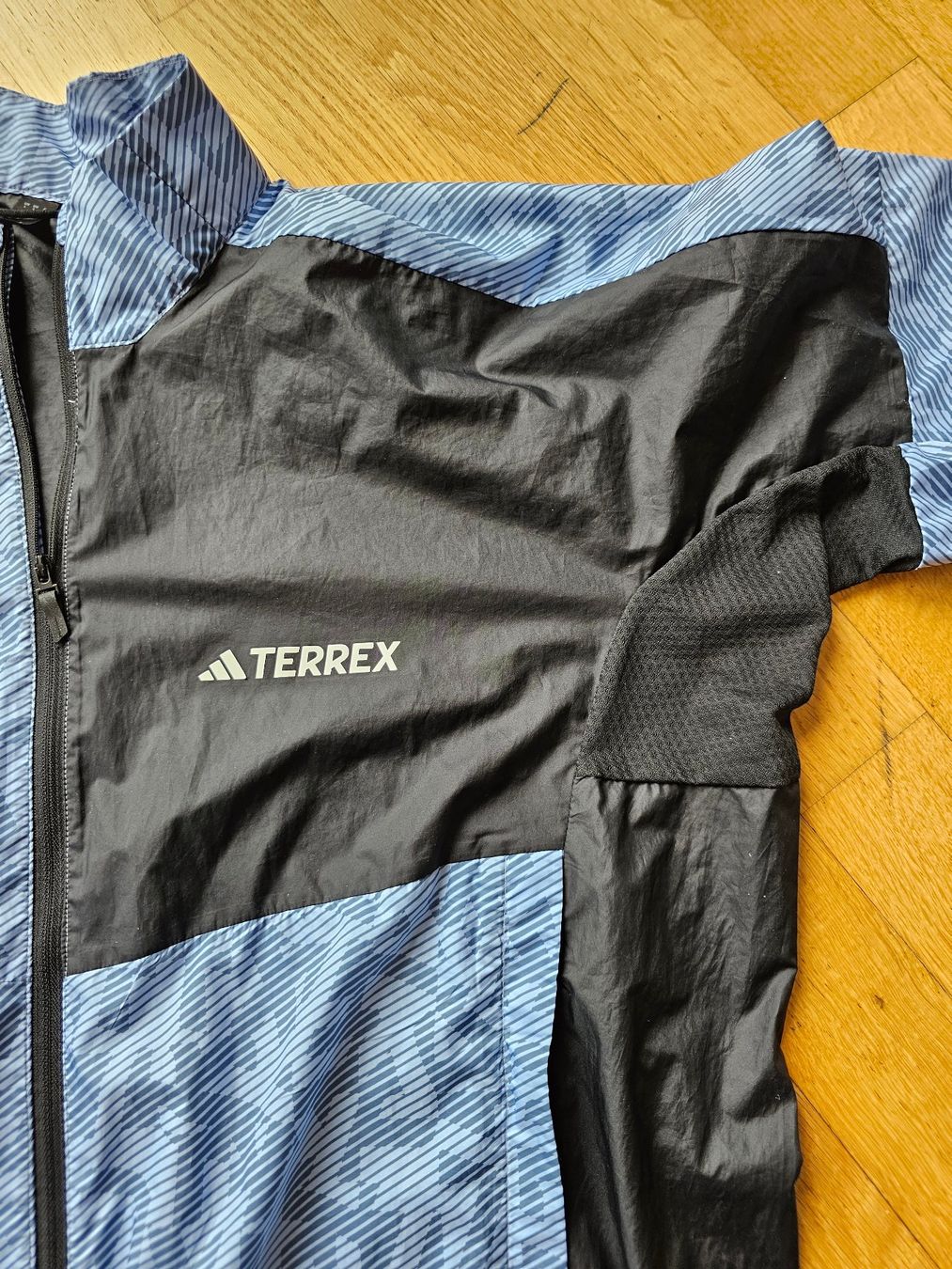 Adidas Giacche: Adidas Terrex Run Wind Jacke L - NEU 120 CHF – Usato da Zürich venduto da Zurich_M 2