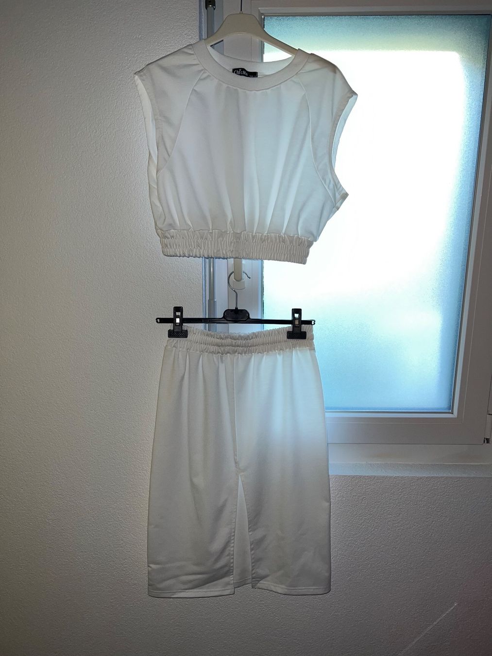 Lotti di vestiti: Completo (maglia e gonna) – Usato da Claro venduto da kel_v7dj 1