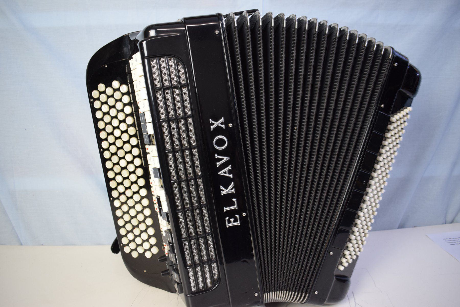 Strumenti musicali: Akkordeon chromatisch Elkavox 83 – Usato da Zürich venduto da baumusik 3