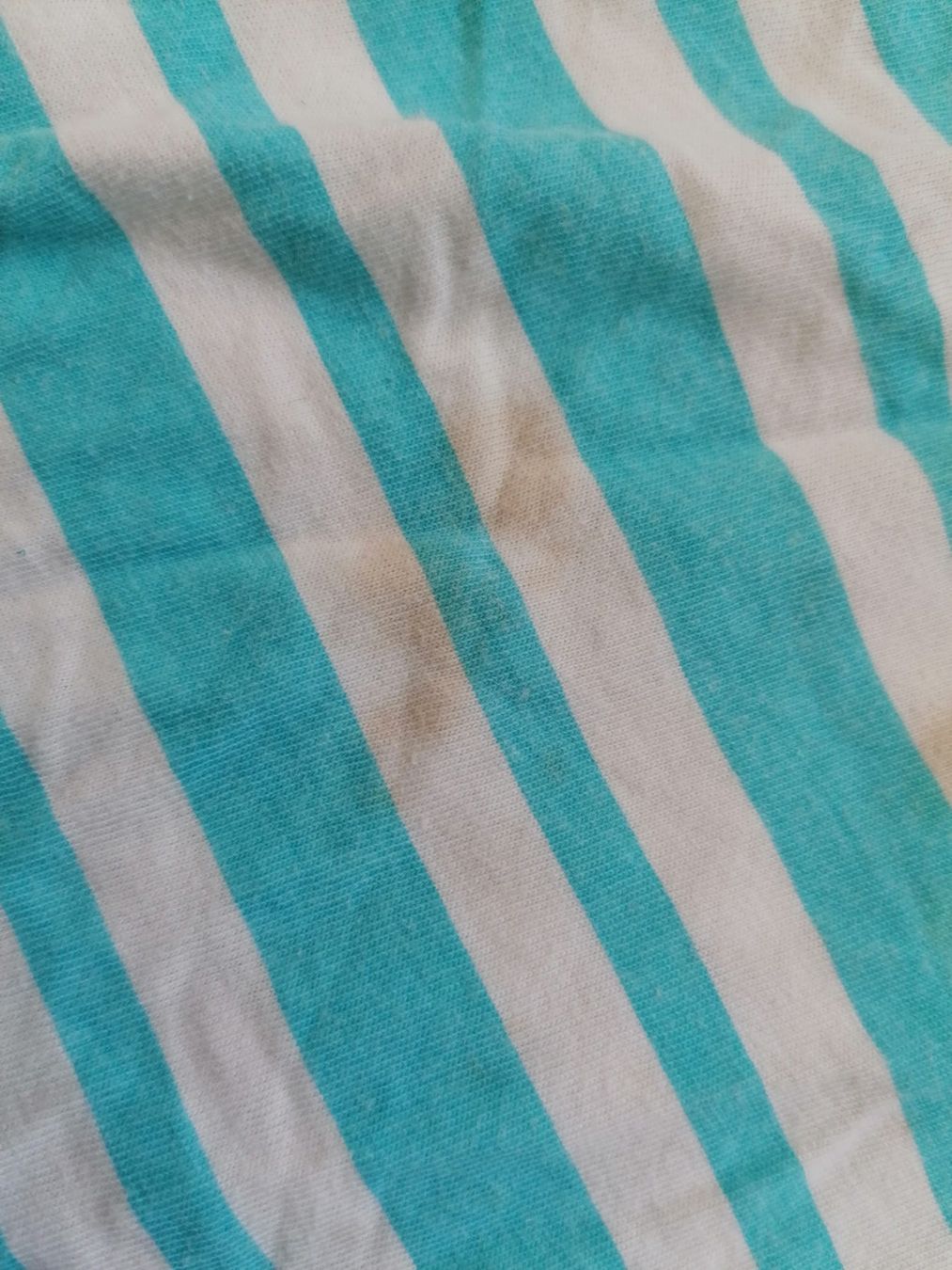 Robes et jupes: Sommerkleid Gr. 104 mit Flecken – D'occasion à Büttikon AG par Amineah 3