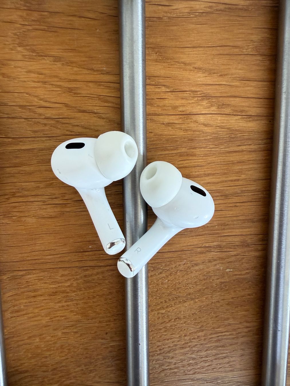 Apple Casques audio: APPLE AirPods Pro 2 (USB-C) – D'occasion à Lausanne par Nine1982 9