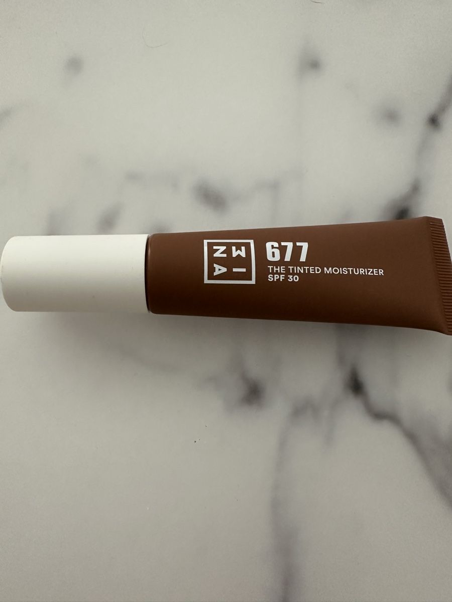 Make-up: 3ina 677 the tinted moisturizer – Nuovo (secondo la descrizione) da Courgevaux venduto da missceline5