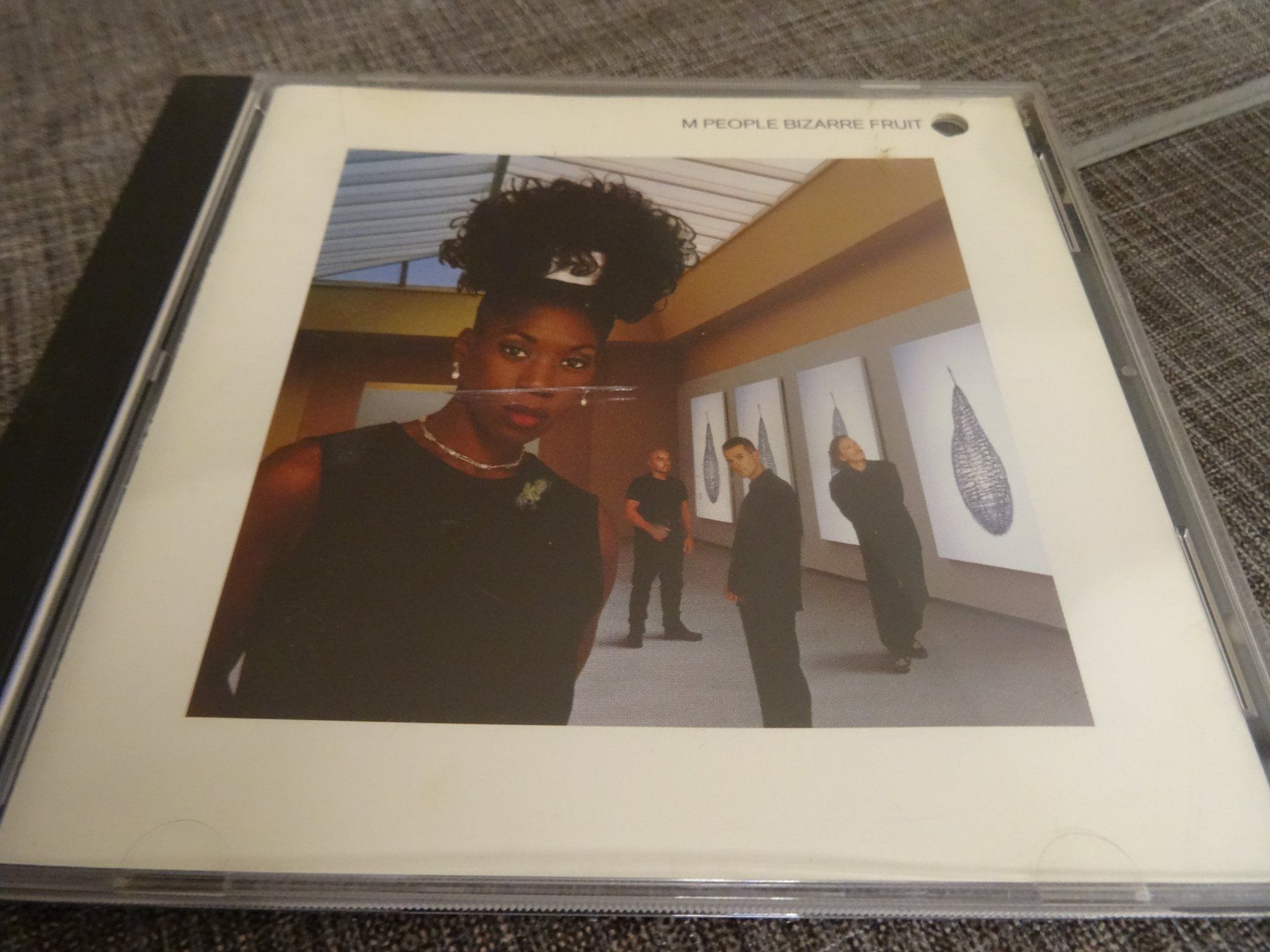 CD: M People - Bizarre Fruit CD – Usato da Olten venduto da Disc-Ausverkauf
