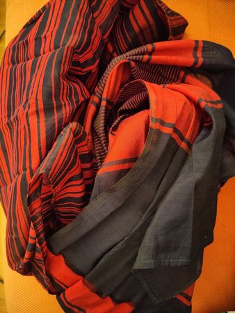 Langes Foulard/Dupatta aus Pakistan, Ethnic (dunkelblau/rot)