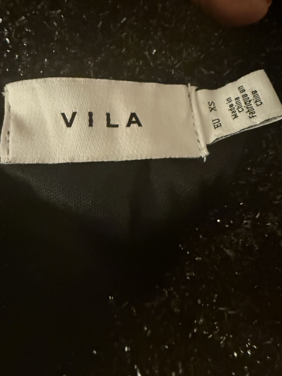 Kleiderpakete: Vila set – Gebraucht aus Lachen SZ von mima41 2