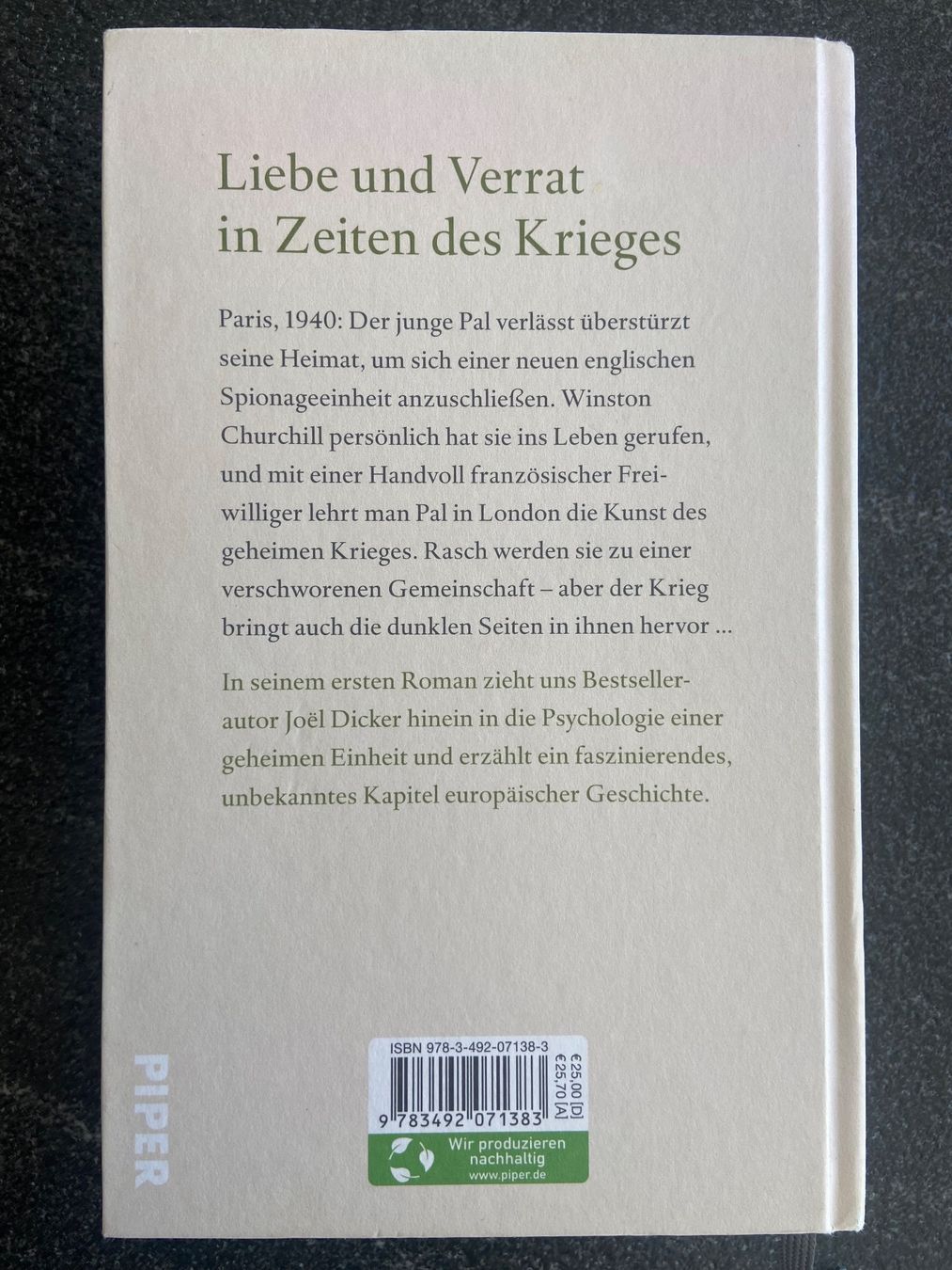 Libri: Joël Dicker: Die letzten Tage unserer Väter – Usato da Schwarzenburg venduto da Aha016 1