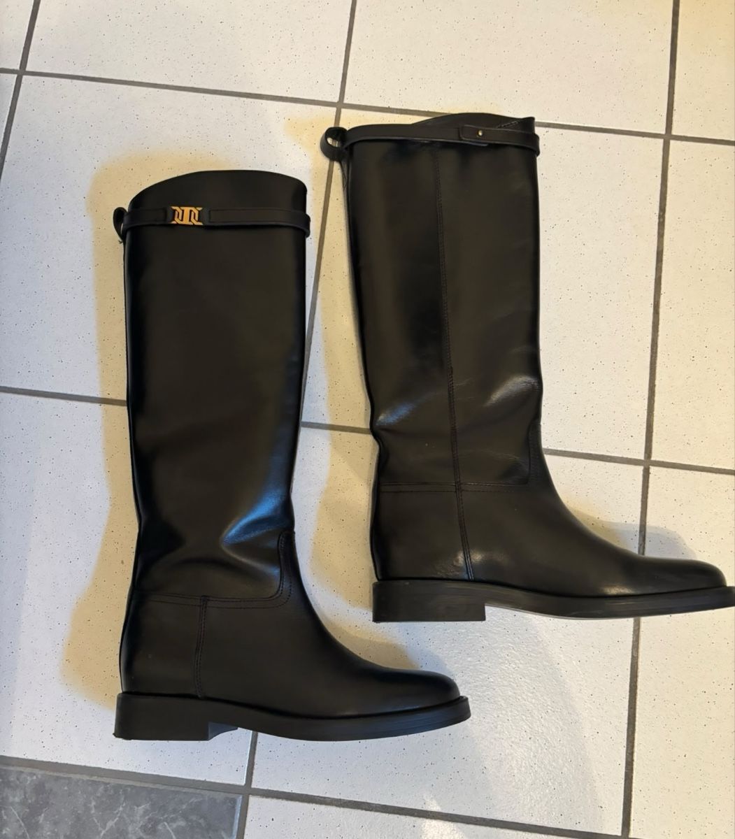 Massimo Dutti Scarpe da donna: Massimo Dutti Damen Stiefel Leder schwarz Gr. 39 – Nuovo (secondo la descrizione) da Chur venduto da larah97 2
