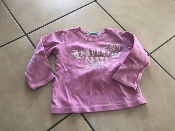 Maglioni & Felpe: Baby Mädchen Pullover Benetton 80 – Usato da Bergdietikon venduto da antovale
