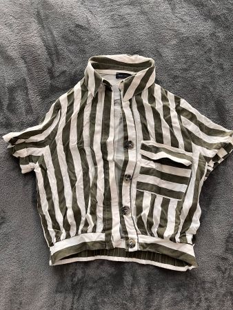 Chemise rayée en vert/blanc, élégante, comme neuve!