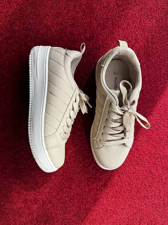 Damenschuhe: Schuhe 37 – Gebraucht aus Luzern von mus_clb7 1