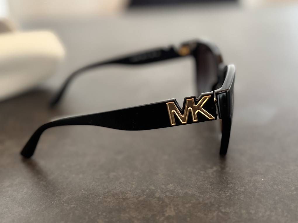 Michael Kors Occhiali & Lenti: Occhiali da sole Micheal Kors – Usato da Sigirino venduto da p_m_9zwg 2