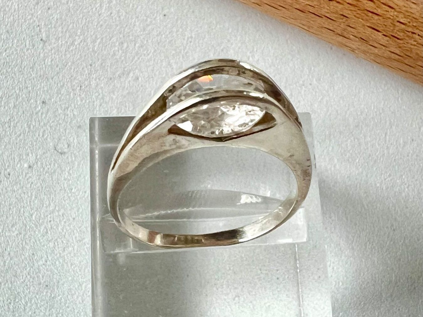 Anelli: Designer Silber Ring 925 mit 9mm schwebendem Zirkonia – Usato da Ruswil venduto da artbyhand 4