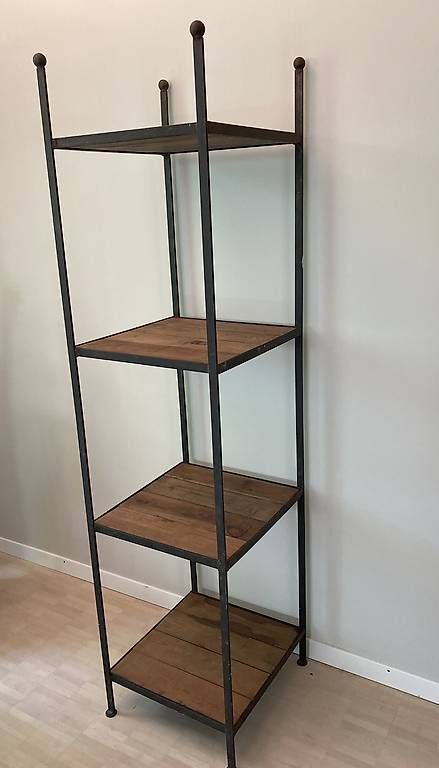 Scaffali: Regal aus Gusseisen – Usato da Thun venduto da allegra012