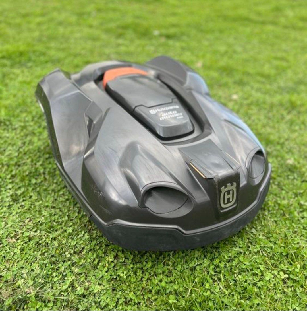 Husqvarna Tondeuses à gazon: Husqvarna automower 320 5514h – D'occasion à Grenchen par Asus_ 1